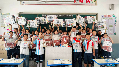 回饋家鄉(xiāng)共筑未來， 捐物獻(xiàn)力同育英才【非耀】